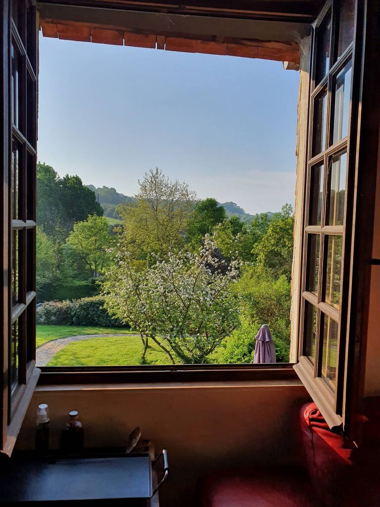 A vendre, deumeure de charme avec vue sur la campange environnante