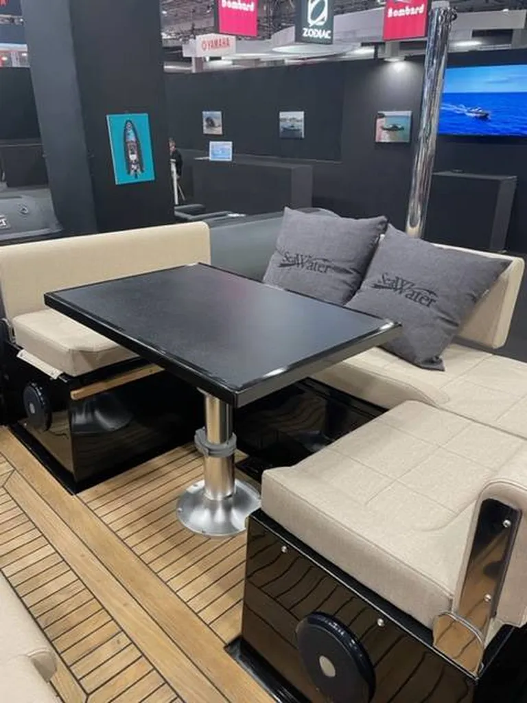 Acheter un bateau semi rigide haut de gamme Sea Water