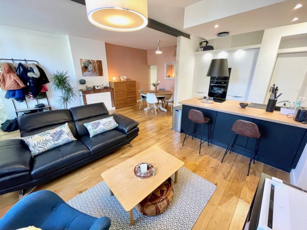 A vendre Maison avec cuisine ouverte Bordeaux Caudéran