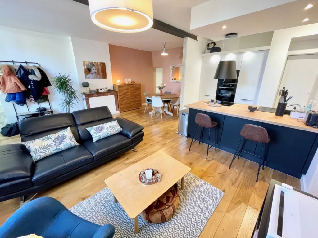 A vendre Maison avec cuisine ouverte Bordeaux Caudéran