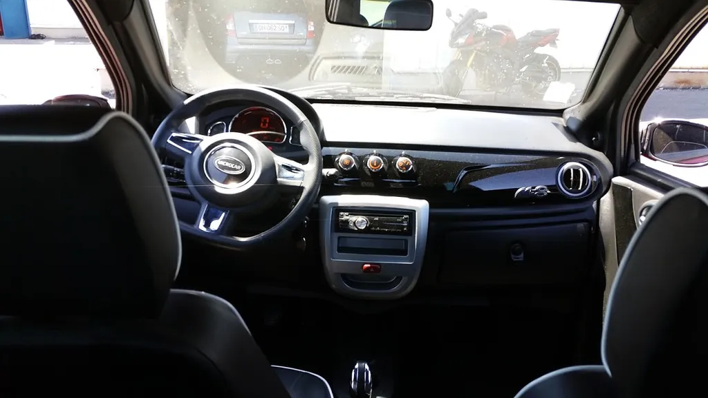 Voiture sans permis Occasion Marseille Microcar M8