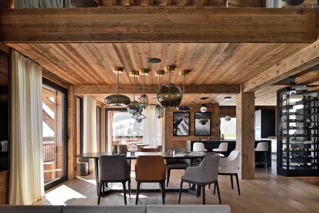 Rénovation complète et sur mesure d’un chalet haut de gamme à Notre-Dame-de-Bellecombe par Paul Brondex