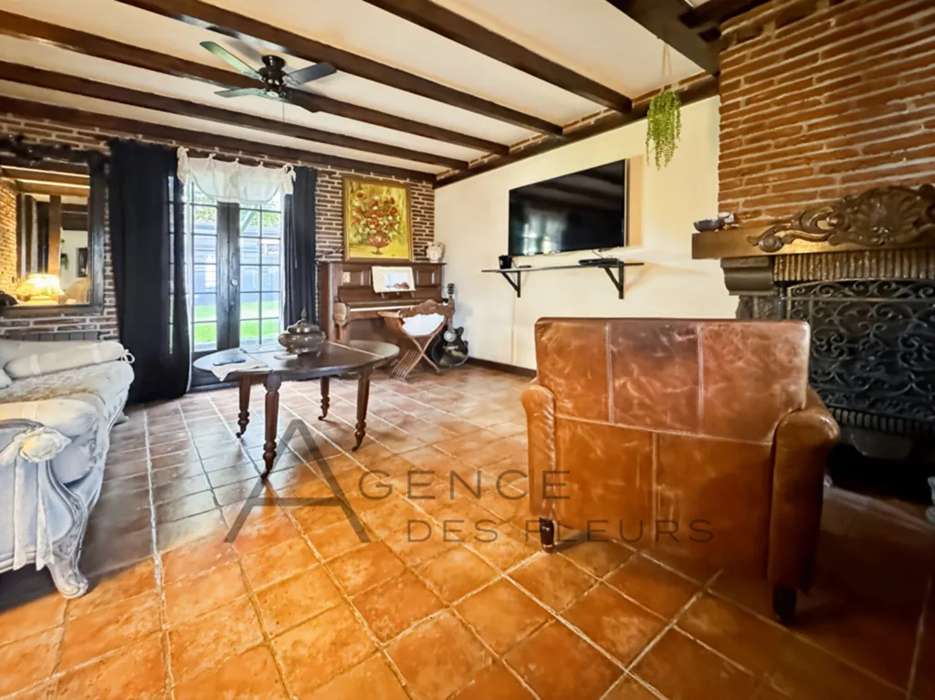 À vendre, joli pavillon de 1985 de 110 m² sur un terrain de 282 m² situé à Saint-Pierre-les-Elbeuf