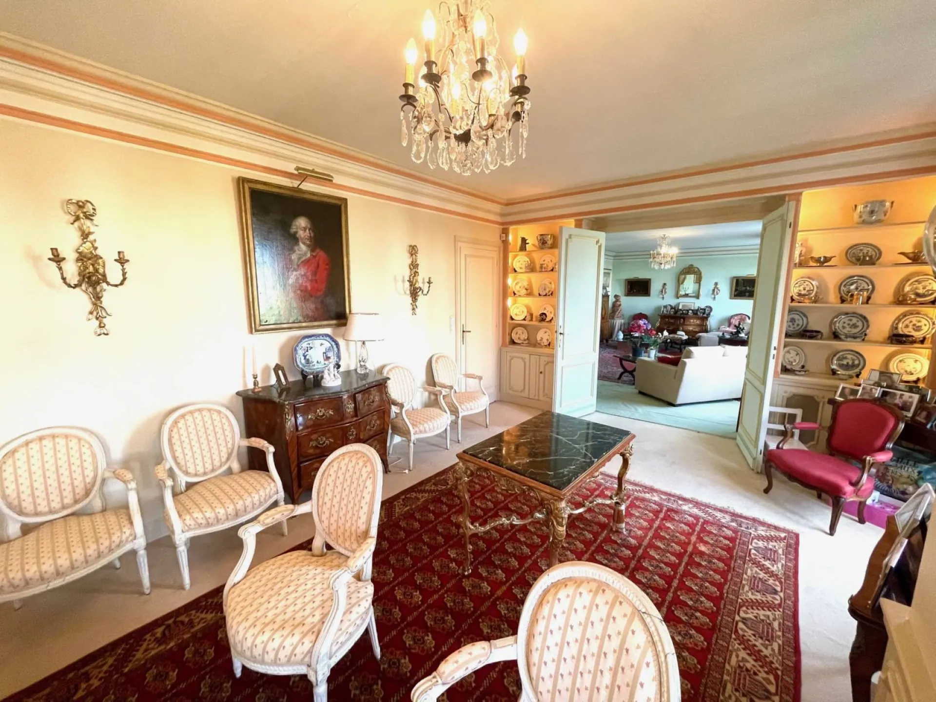 Salle à manger Agence immobilière Caudéran Arnaud Droulers immobilier