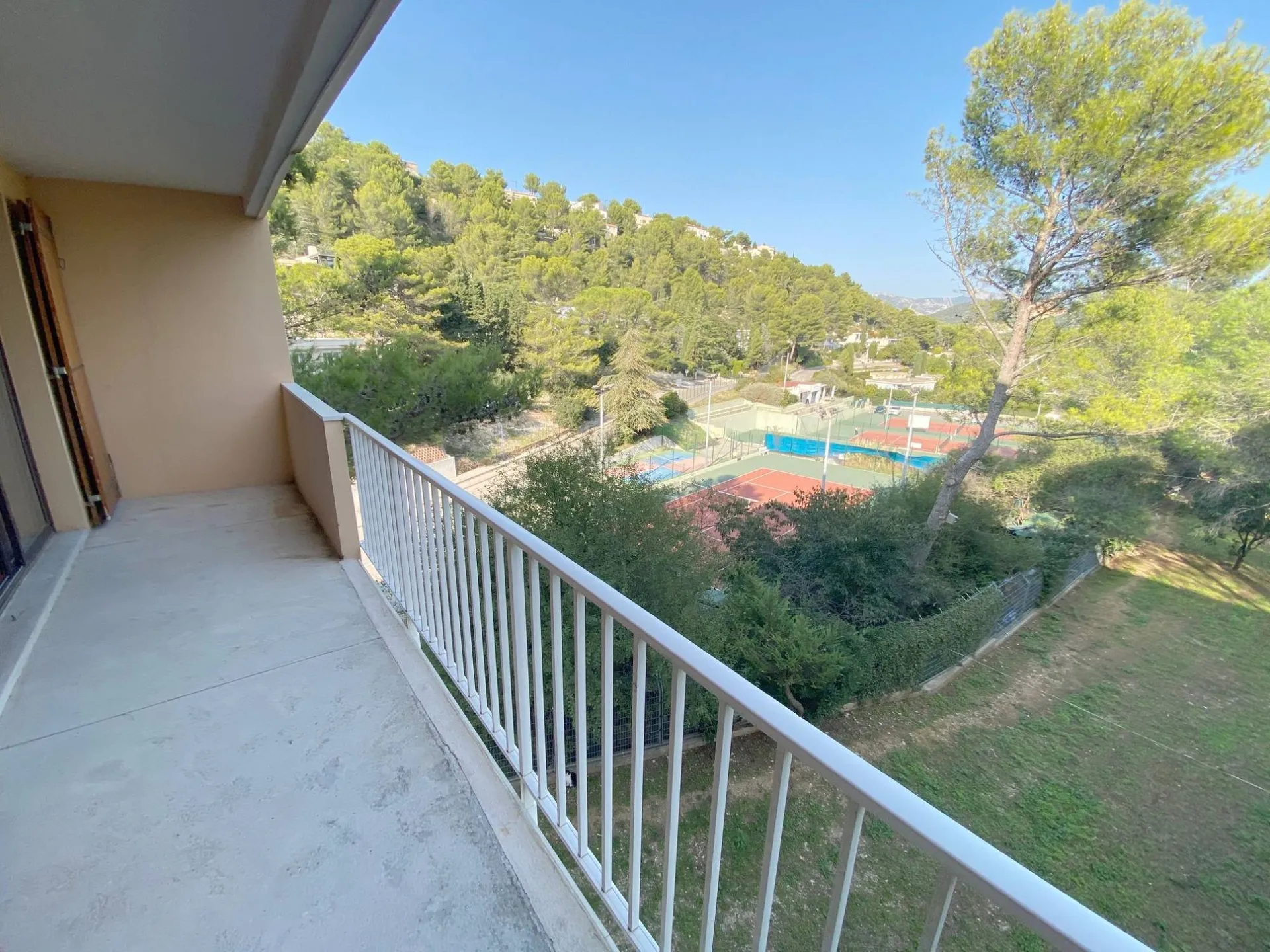 Vente appartement carnoux