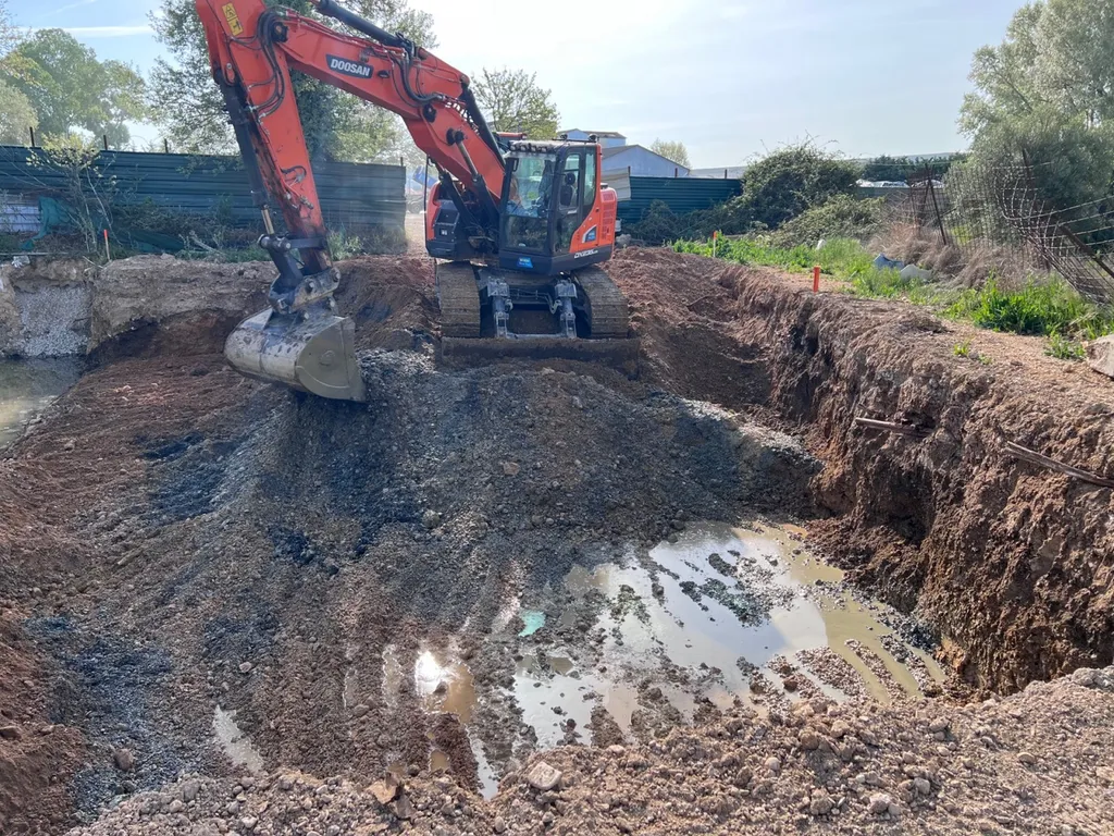 Terrassement de la zone impactée