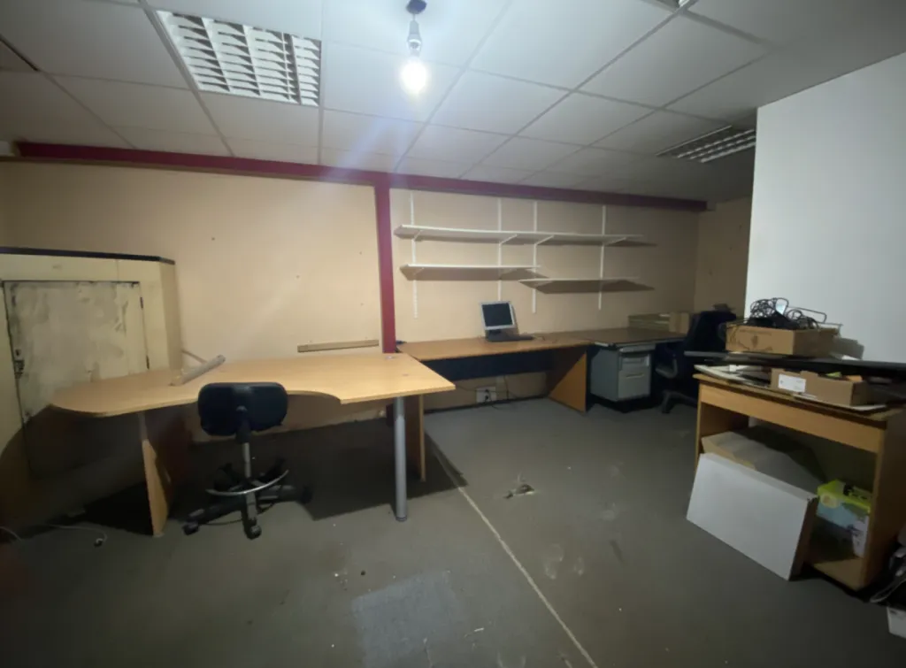 LE HAVRE - A VENDRE OU A LOUER LOCAL COMMERCIAL DE 386 M²