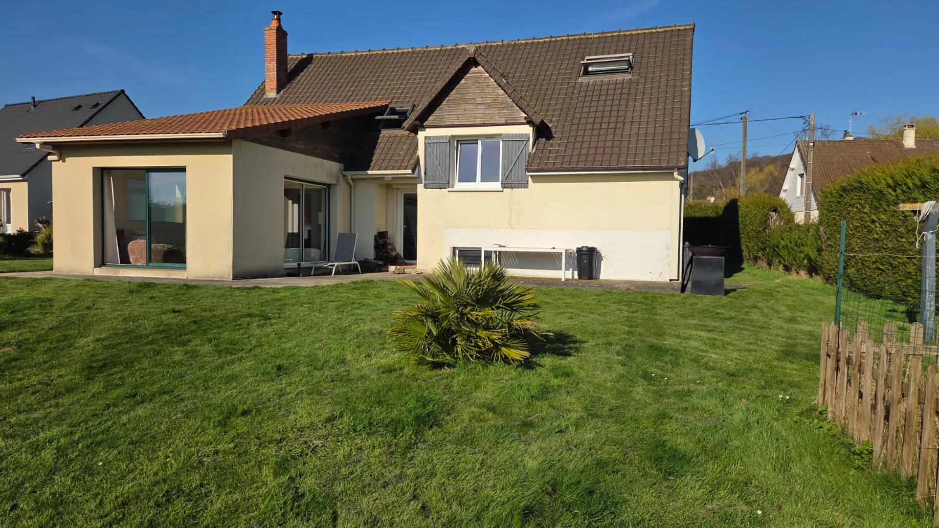 Maison contemporaine 4 chambres proche de Dieppe, terrain de 2000 m², en Normandie (76)
