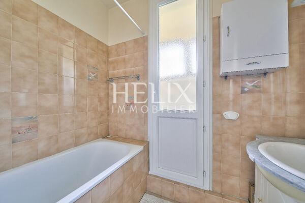 Venez visiter ce bel appartement au calme à Chatou