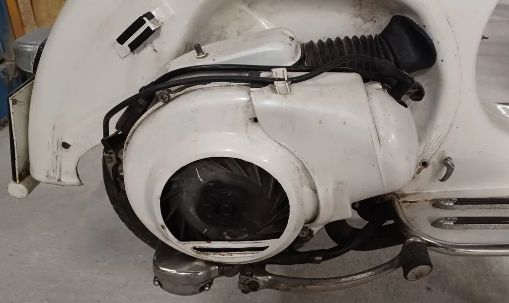 VESPA SPRINT 150 DE 1968 VAR
