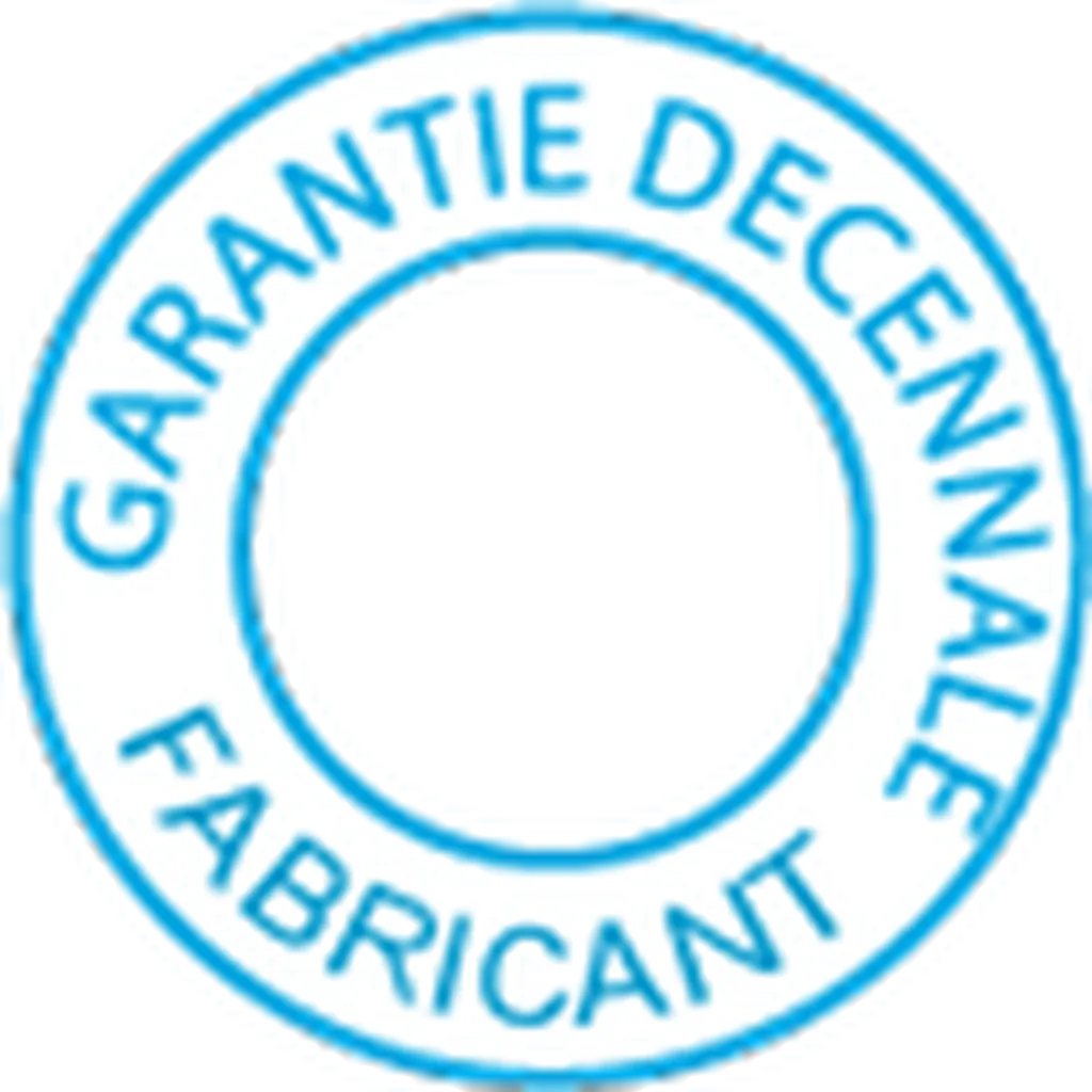 assurance décennale de la marque de piscines coque polyester alliance piscines dans le Var