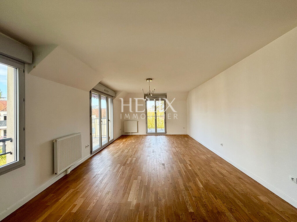 Bel appartement proche du lycée international, 3 chambres 4 pièce(s) 89.10 m2