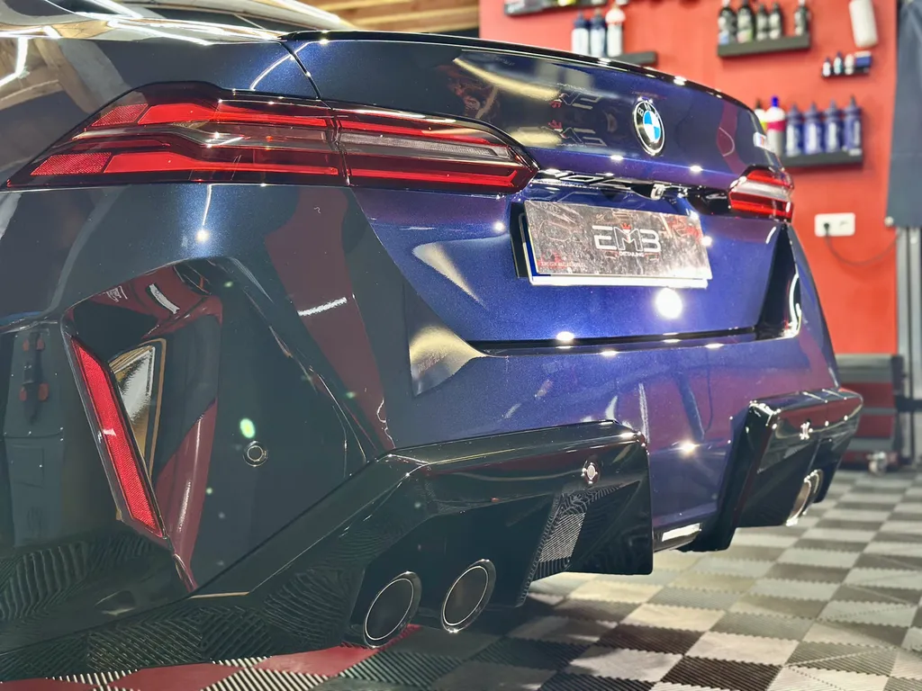 DETAILING protection carrosserie traitement céramique lyon proche Tassin nouvelle BMW M5