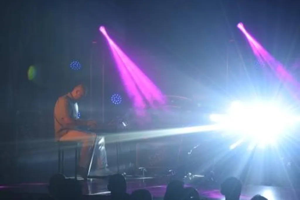 Prêt pour les cours de synthé et piano