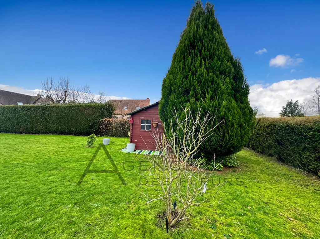 A vendre sur la commune de La Londe 76500, jolie maison de 122m² édifiée sur 800m² de terrain