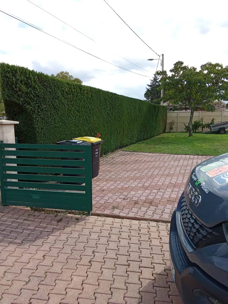 Entretien de jardin ponctuel ou régulier près de Saint-Loubès