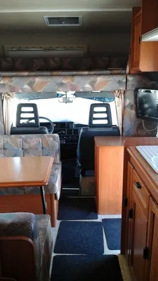 camping car burstner pas cher dans les bdr 13