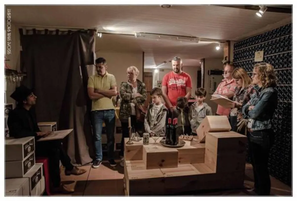 Team Building d'équipe avec activité Cluedo grandeur nature par l'agence évènementielle My Event' By Jenny, dans le Sud Ouest proche de Bordeaux