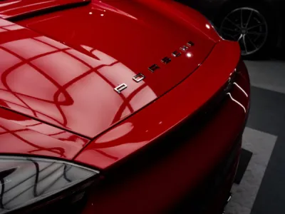 Gloss Obsession spécialiste de la protection carrosserie, pose de film de protection XPEL leader mondial. Film prédécoupé sur mesure.