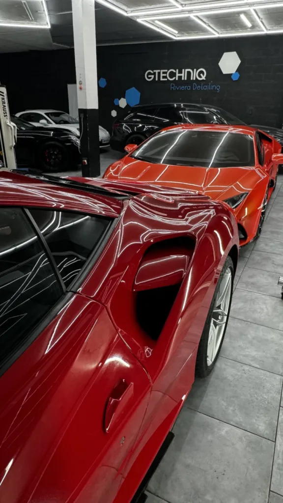 Film transparent XPEL pour protéger Ferrari sans altérer son apparence à Nice