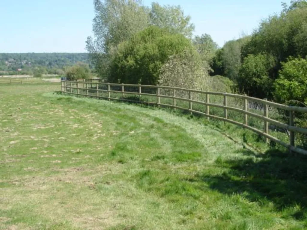 Installation de clôture pour prairie à Deauville 14
