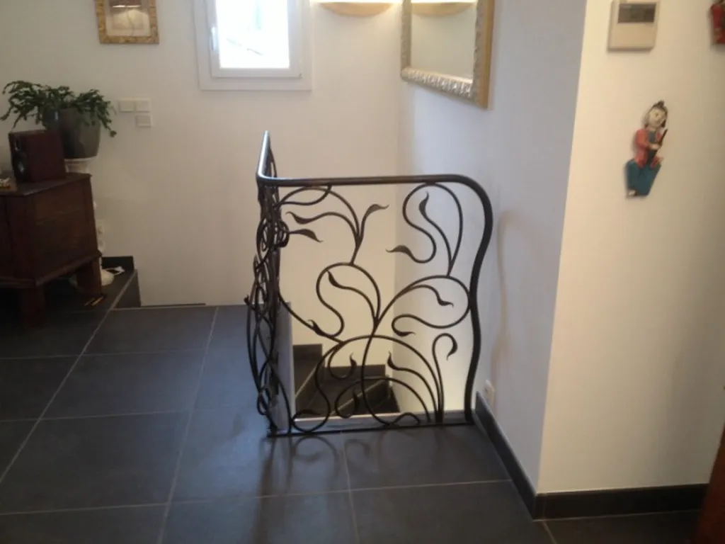 RAMPE GARDES CORPS POUR  ESCALIER INTERIEUR