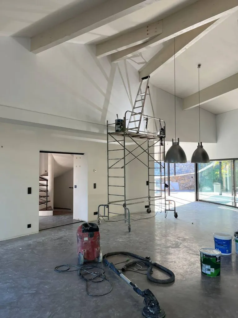 Réalisation sol en Béton ciré du coté de Toulon