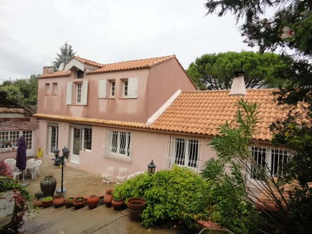 Maison au calme carnoux