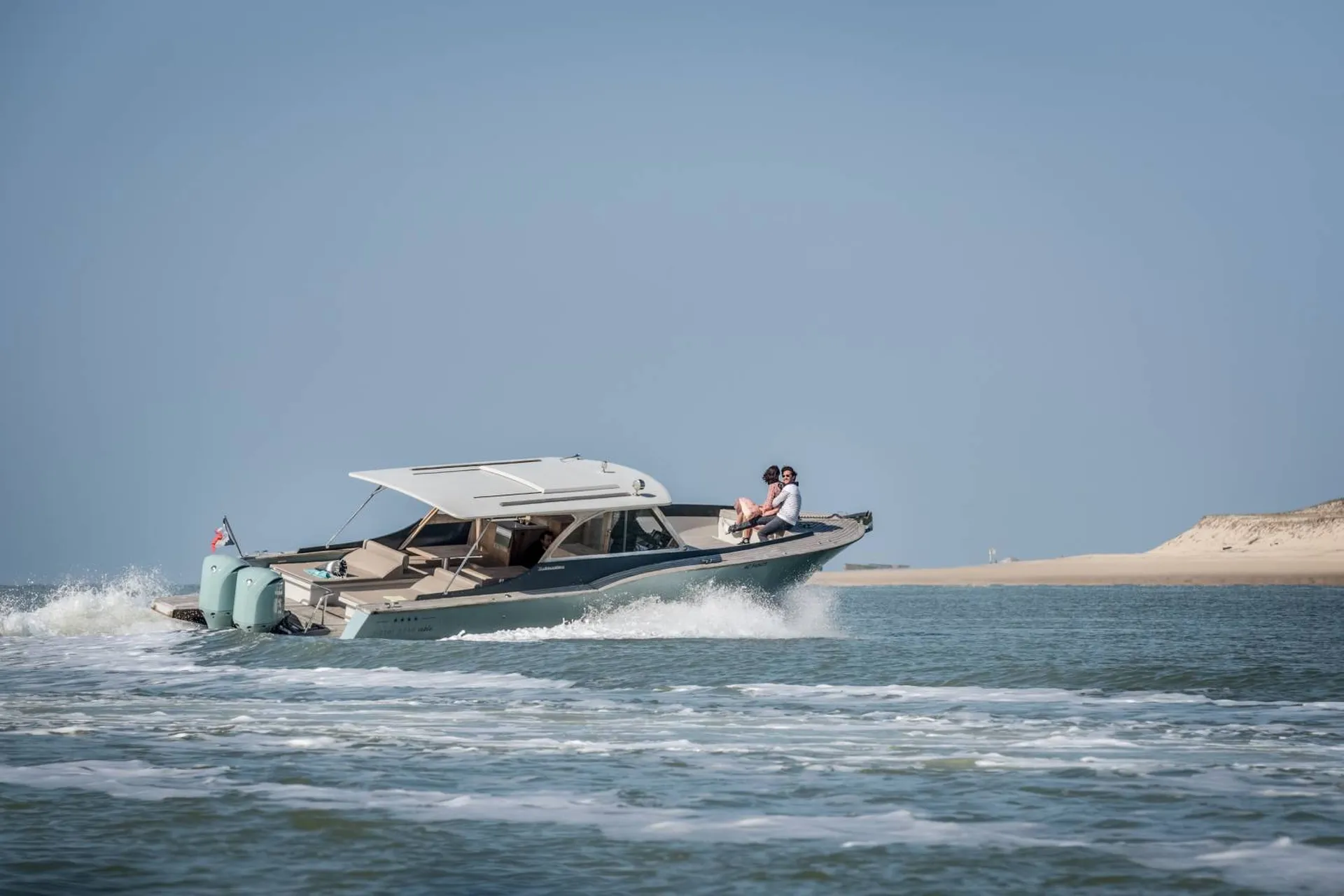 Vedette PICNIC CLUB SPORT haut de gamme – Skipper ENEKO – CAP FERRET – Karine MEDINA photographe