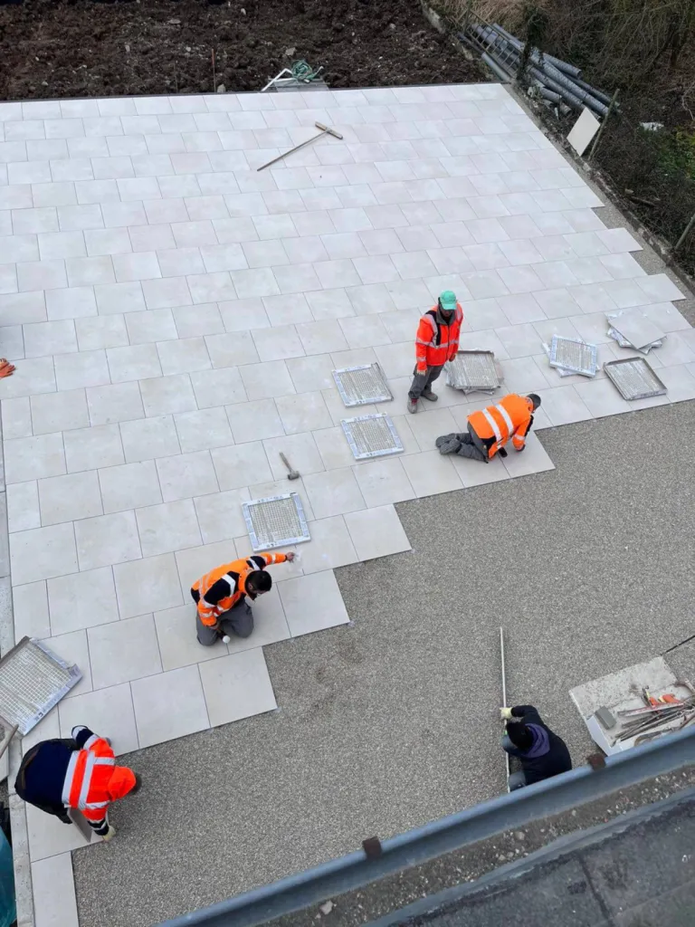 Dalle pour une terrasse extérieur d'une maison à Strasbourg 