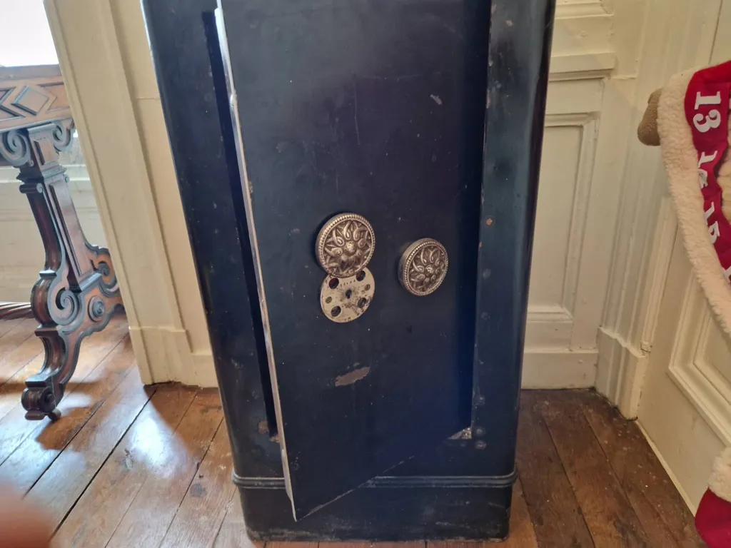 Ouverture coffre fort Hirson 02500