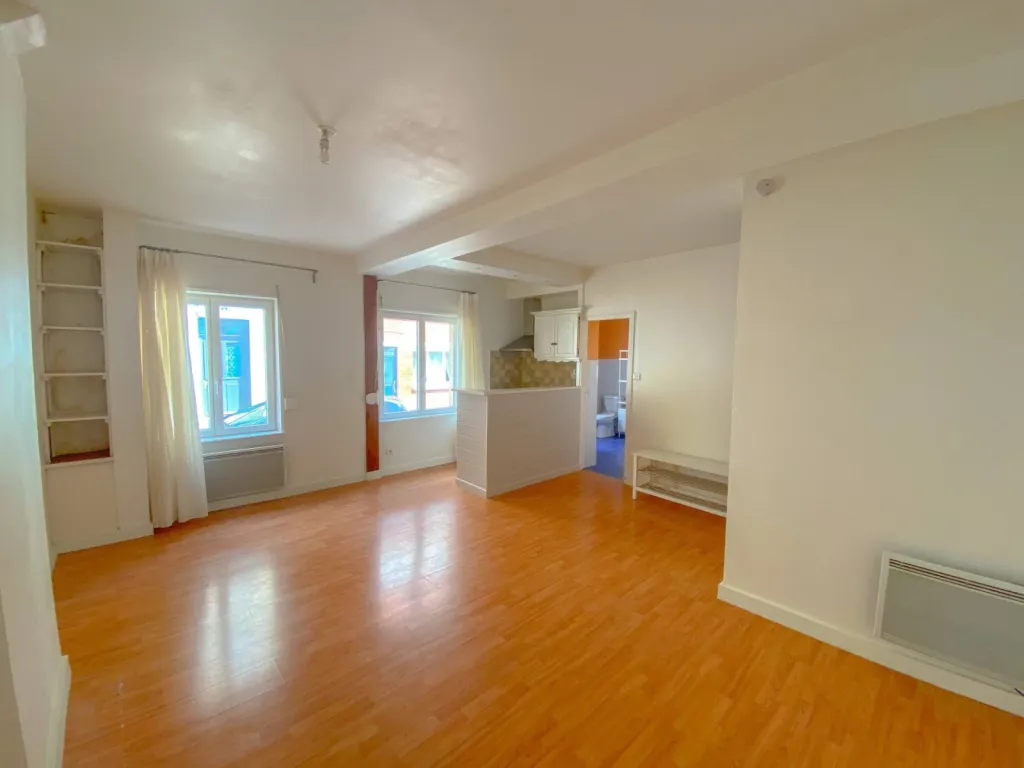 Séjour studio jourdainneaktion-agence-immobiliere-rouen-achat-vente-location-syndic-estimation-annonces-dpe