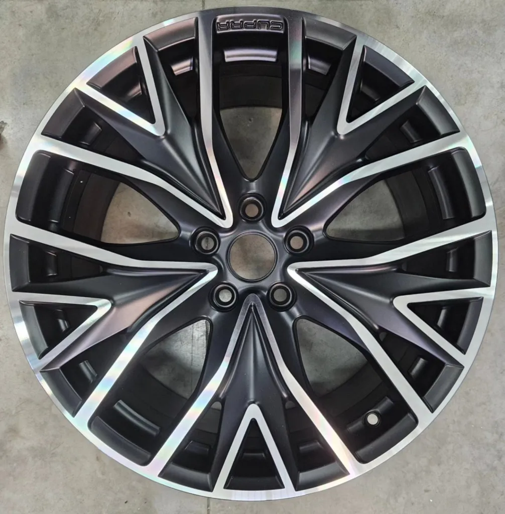 Rénovation de quatre jantes de Cupra de Lyon avant restitution