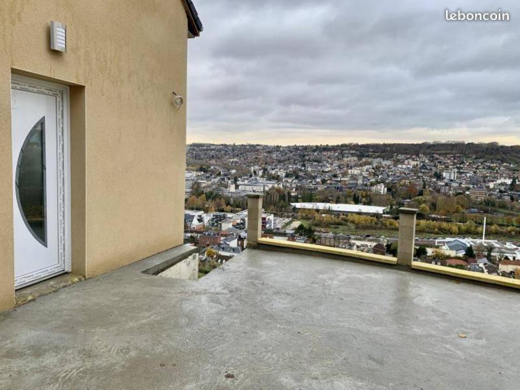 Acheter une maison avec terrasse au Mont Gargan (76) 