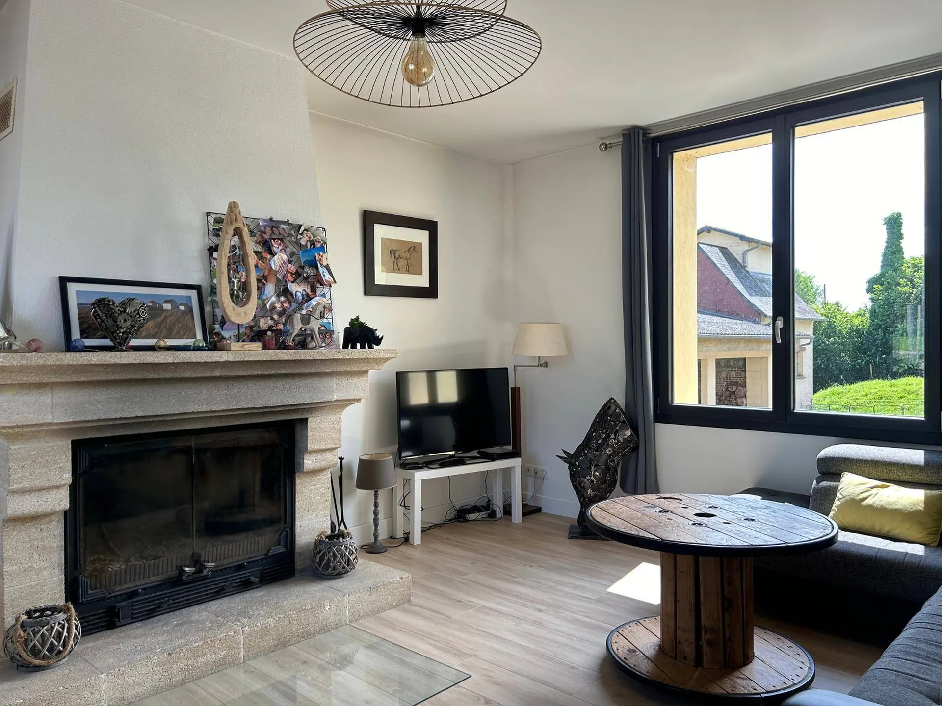 Domaine avec 2 maisons et partie Equestre sur 5,7 hectares à Forges-les-Eaux