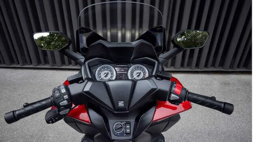 HONDA NEUF FORZA 350 SANARY