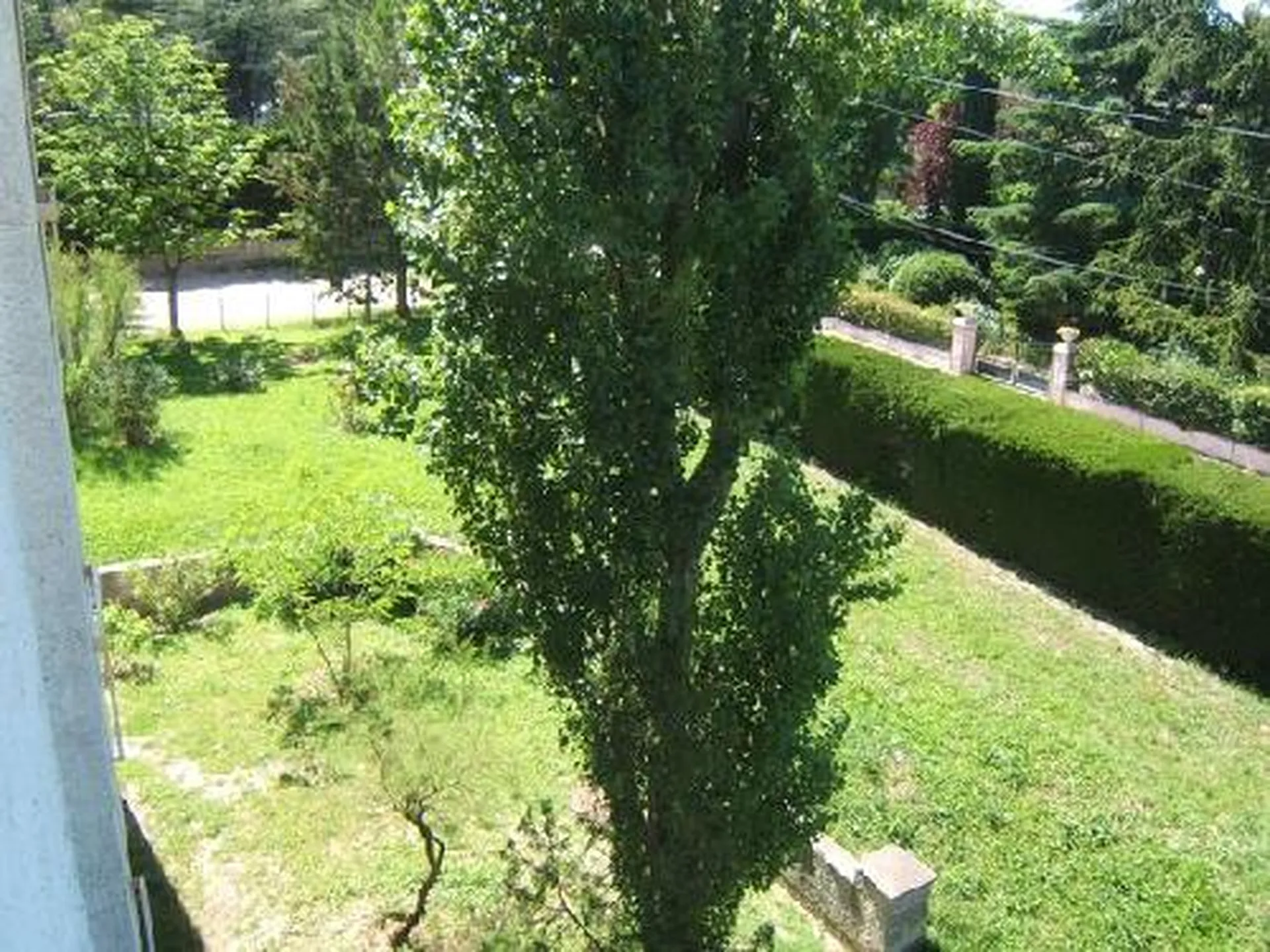 Vente appartement Carnoux en Provence dans residence securisee avec parc résidence sécurisée