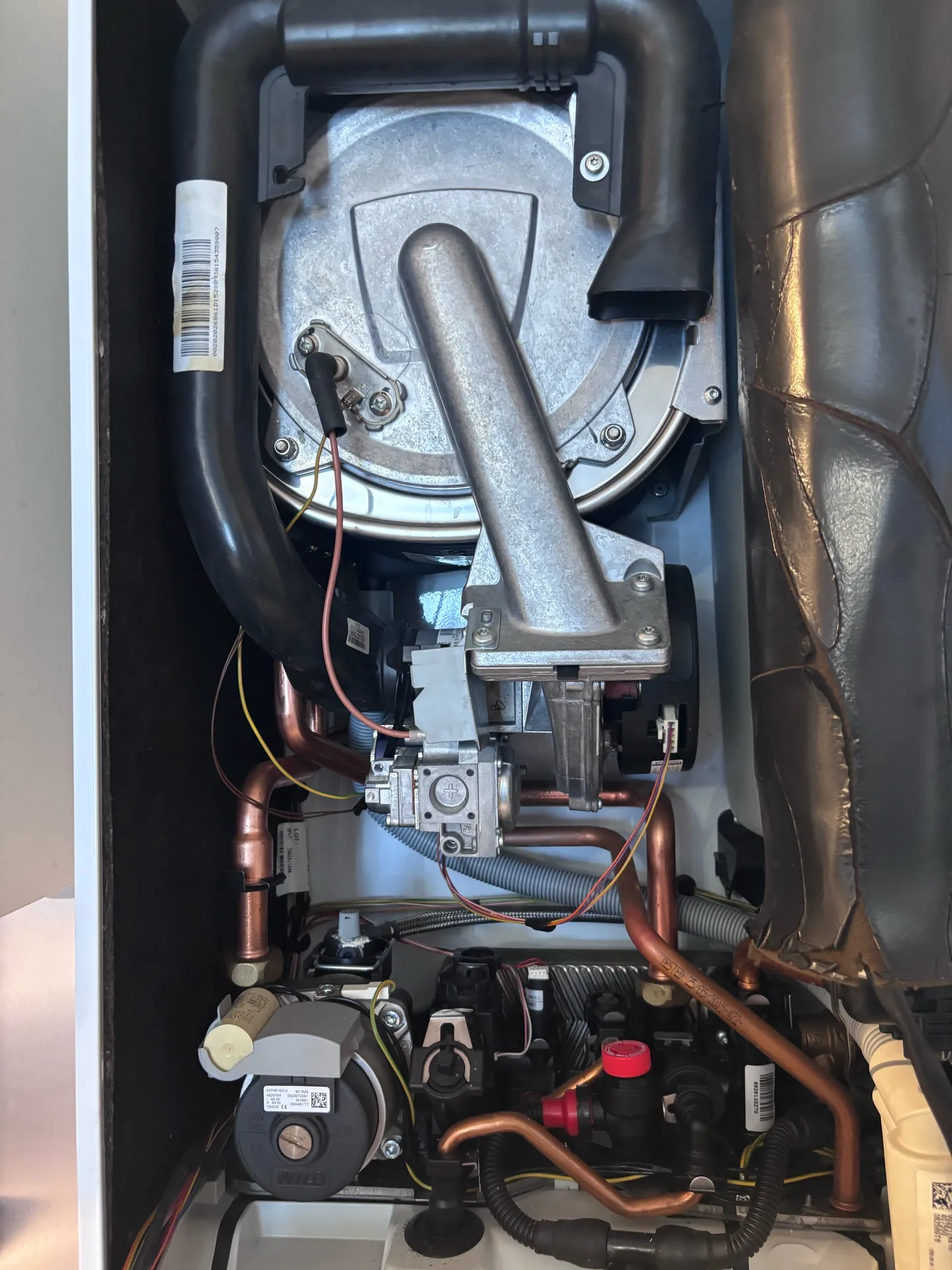 Entretien d'une chaudière gaz à condensation Saunier Duval ThemaPlus Condens à Noisy-le-Sec