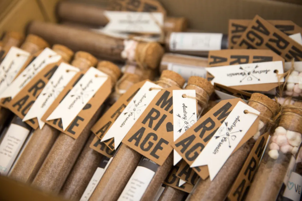 Quels cadeaux offrir aux invités de votre mariage sur Bordeaux et Arcachon?