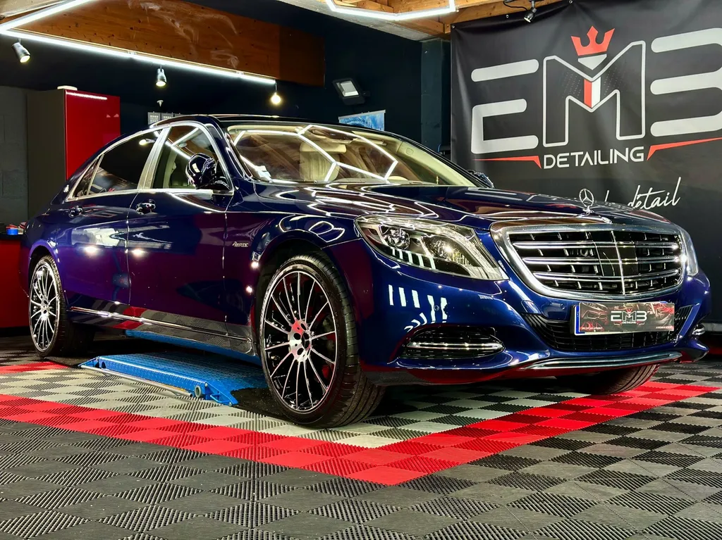 polissage carrosserie DETAILING traitement céramique lyon Mercedes Maybach