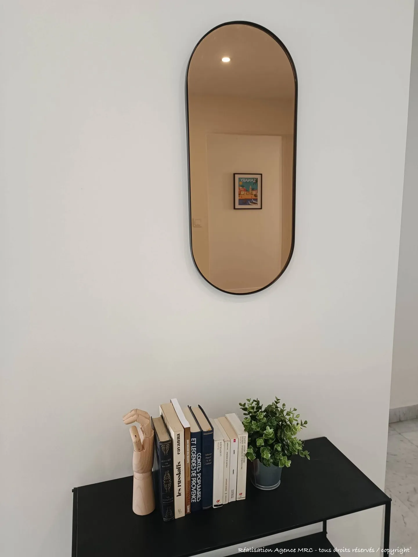 décorateur d’intérieur pour création rangement, bibliothèque, béton ciré et maison de ville à Aix-En-Provence 13100