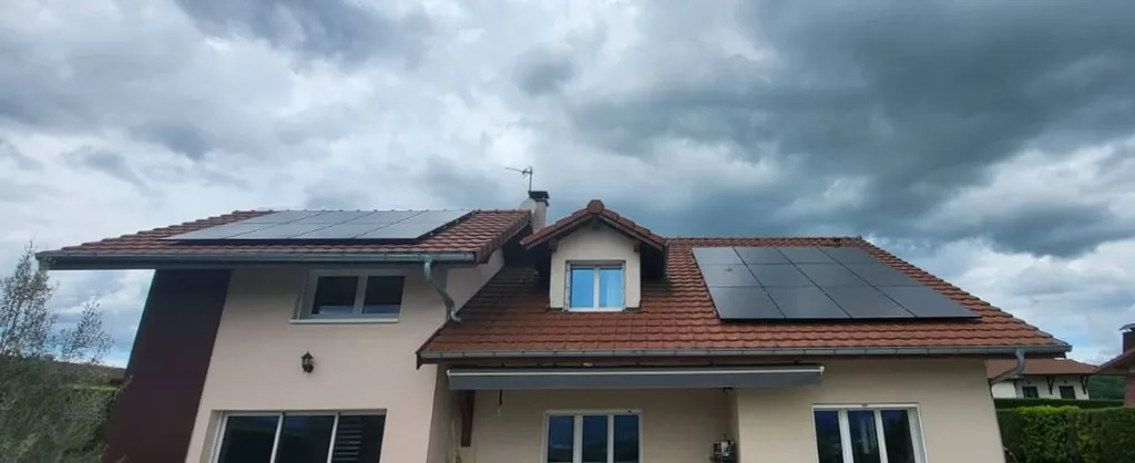 Installation solaire photovoltaïque SolarEdge en Haute Savoie
