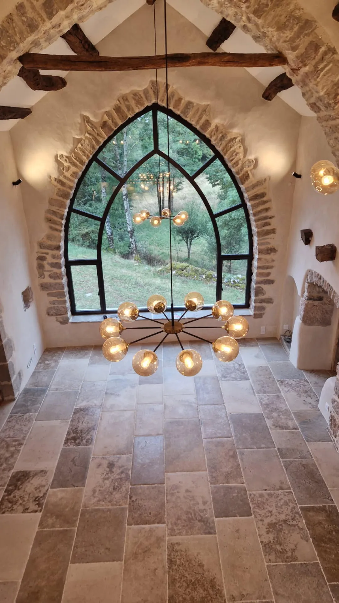 Dallage en Pierre du Périgord – Intérieur & Terrasse.