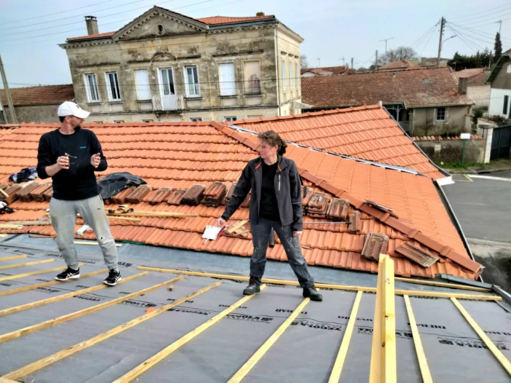 Où trouver un artisan pour la rénovation de ma toiture sur le Bassin d'Arcachon ?