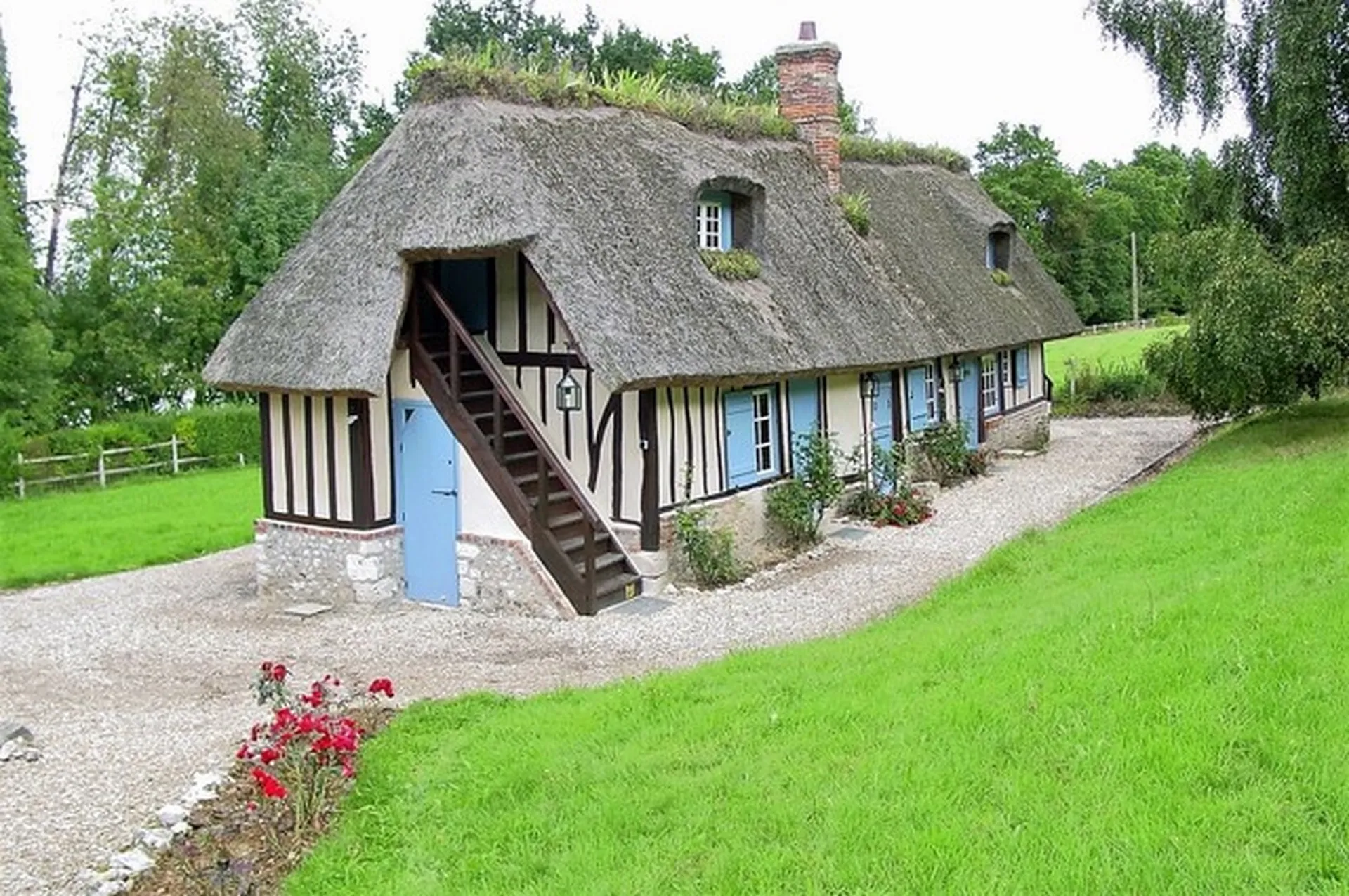 2 maisons à vendre en normandie proche de Honfleur sur 9 Hectares