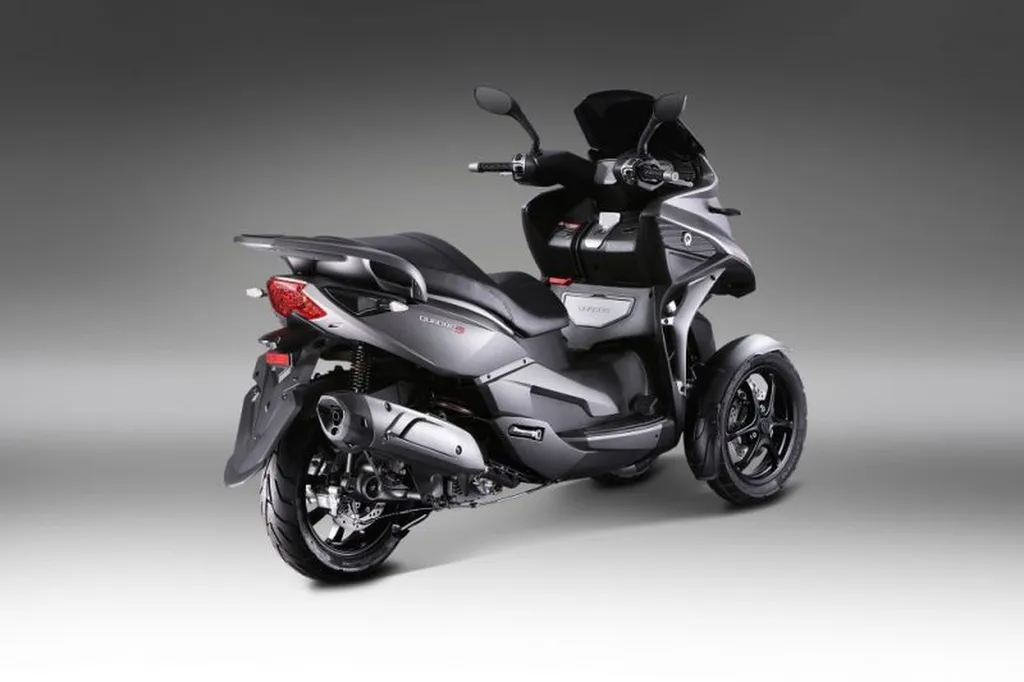 SCOOTER NEUF QUADRO S 350 VAR