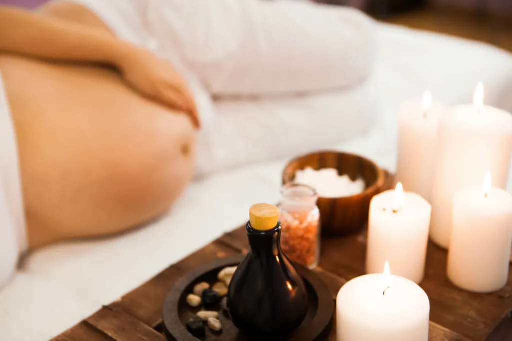 massage femme enceinte école de bien être Fréjus