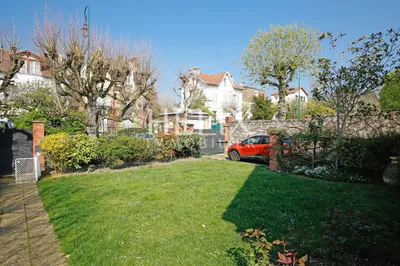 Le Vésinet Centre - Belle maison moderne