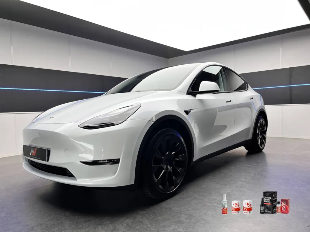 TESLA MODEL Y - PROTECTION CERAMIQUE GTECHNIQ - LILLE