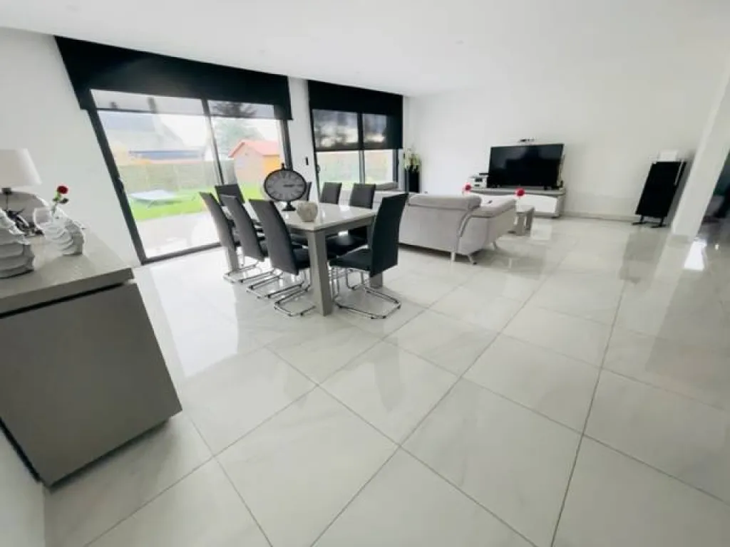 A saisir en exclusivité pavillon contemporain de 145 m² habitable sur la commune de THUIT SIGNOL